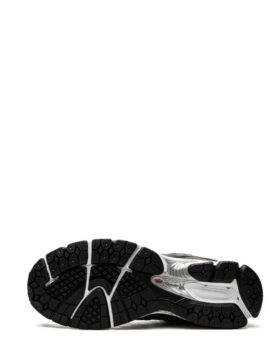 New 2002 Balance 